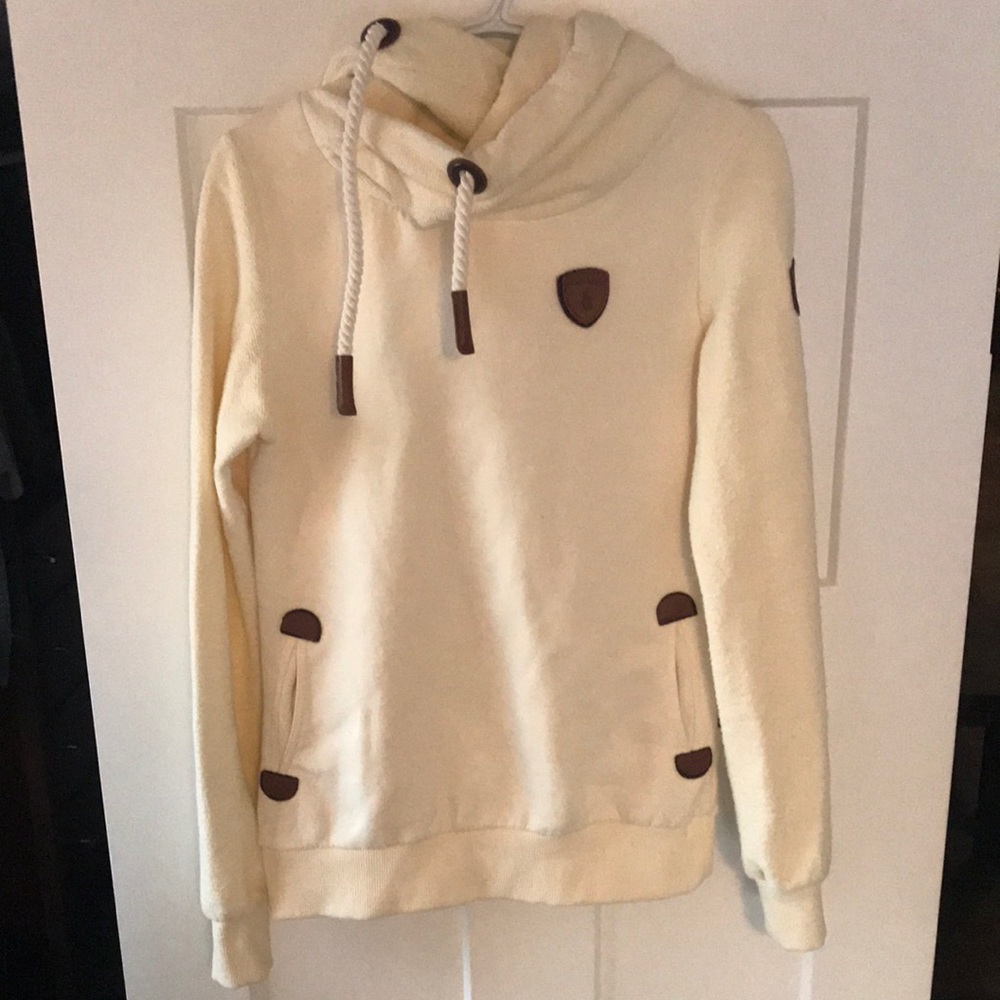 Cream sweater - small
